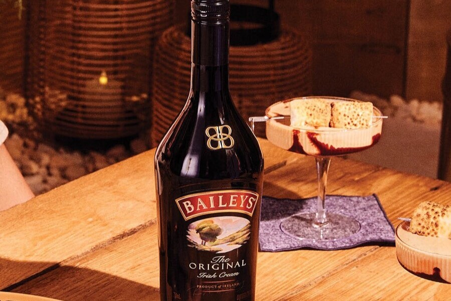 Baileys Chocolate Orange S'mores Martini Cocktail