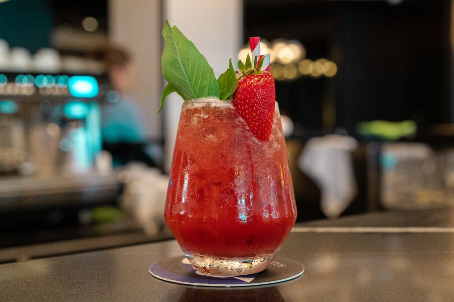 Frozen Strawberry Paloma Cocktail