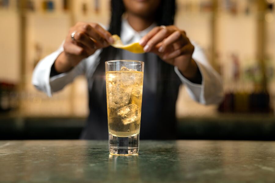 Johnnie and Ginger Highball