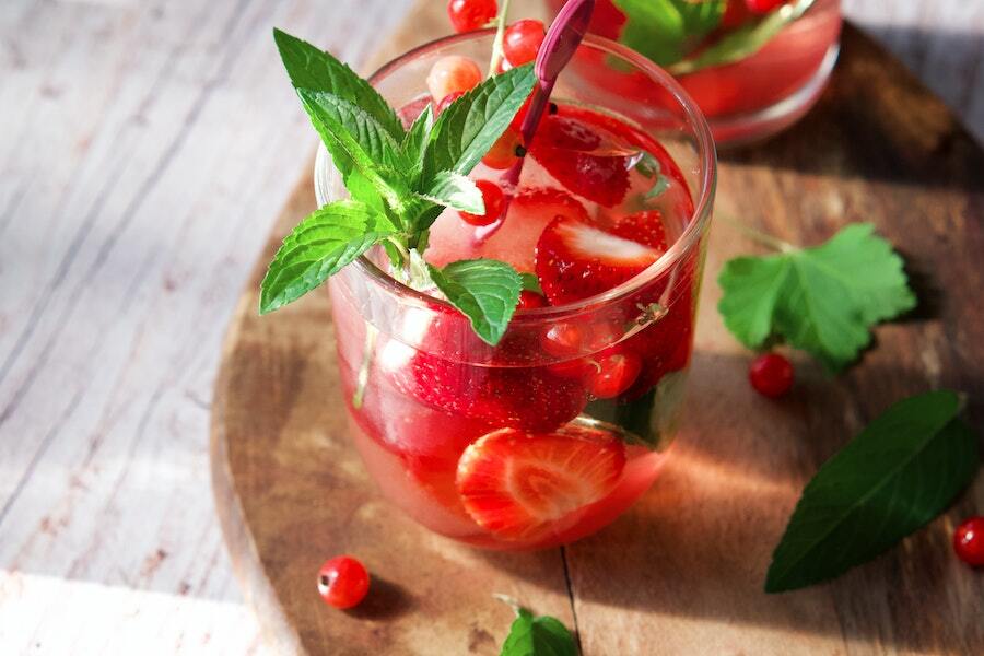 Strawberry & Vanilla Daiquiri Cocktail