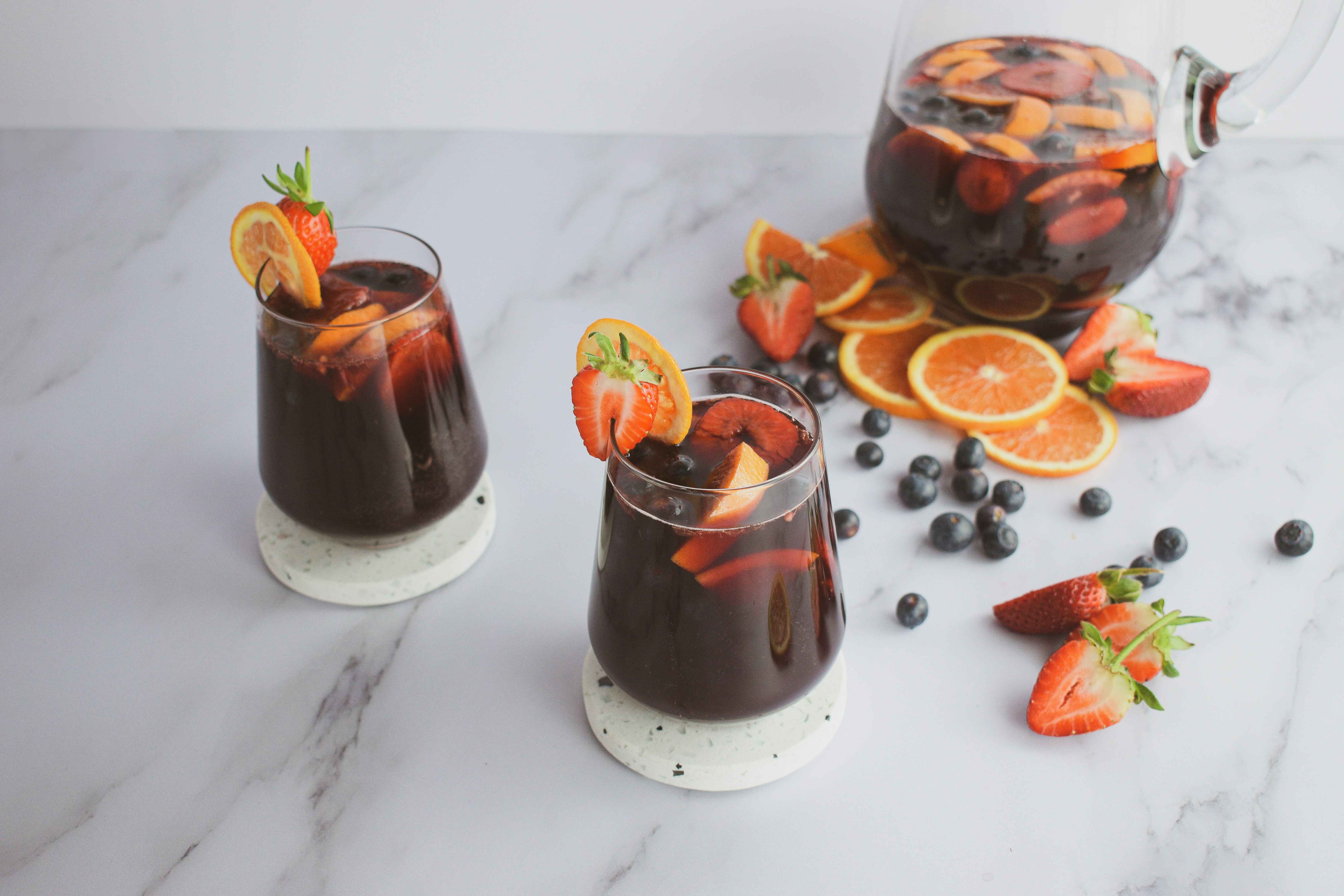 And when you are hosting such a party, you would want to serve some delicious drinks too, that pair perfectly with grilled recipes. One cocktail that is ideal for warm summer evenings is the sangria, a blend of wine, some brandy, orange liqueur and lots of cut up fruits. 