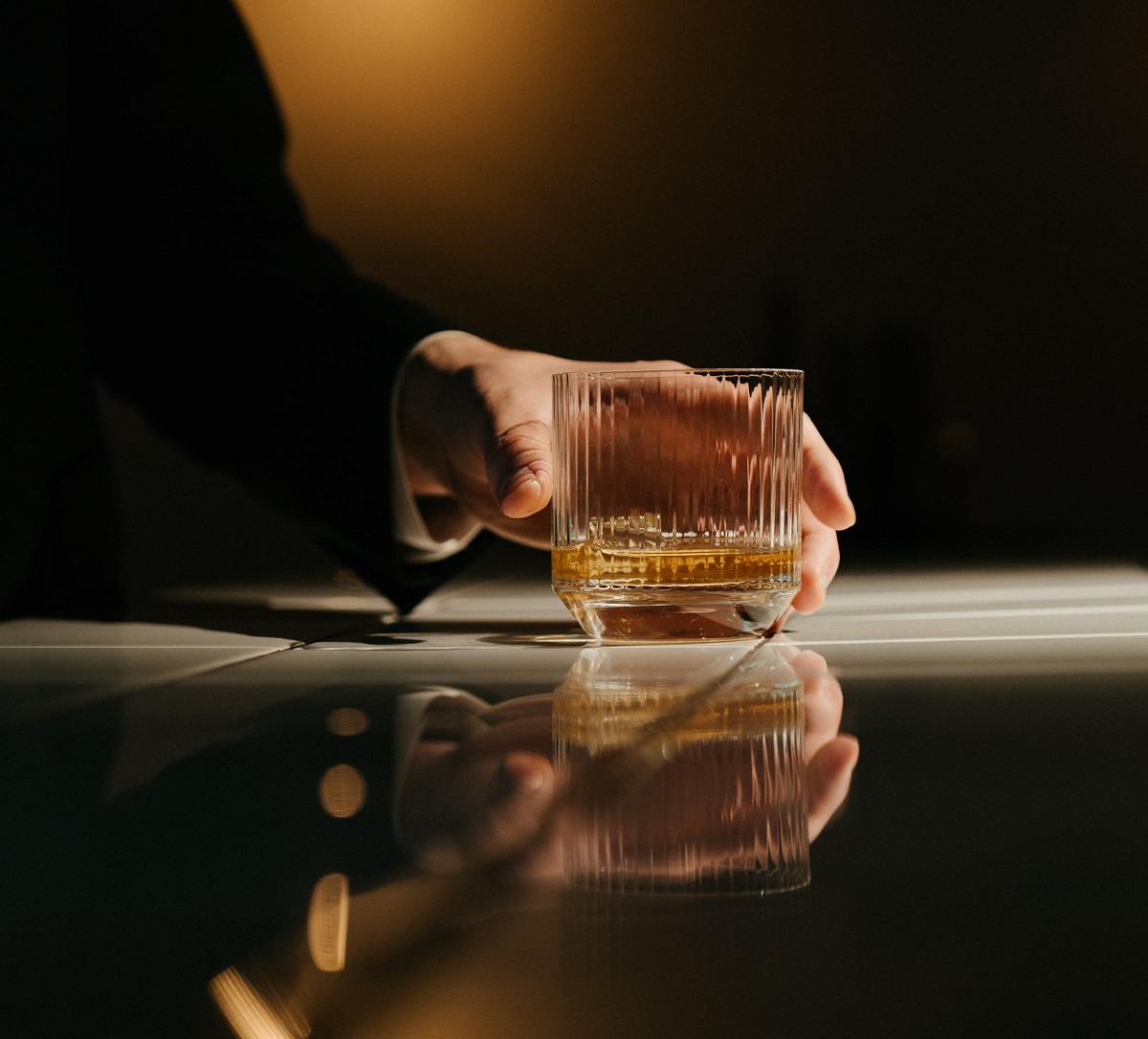 A whisky-tasting journey can be your next exclusive hosting idea
