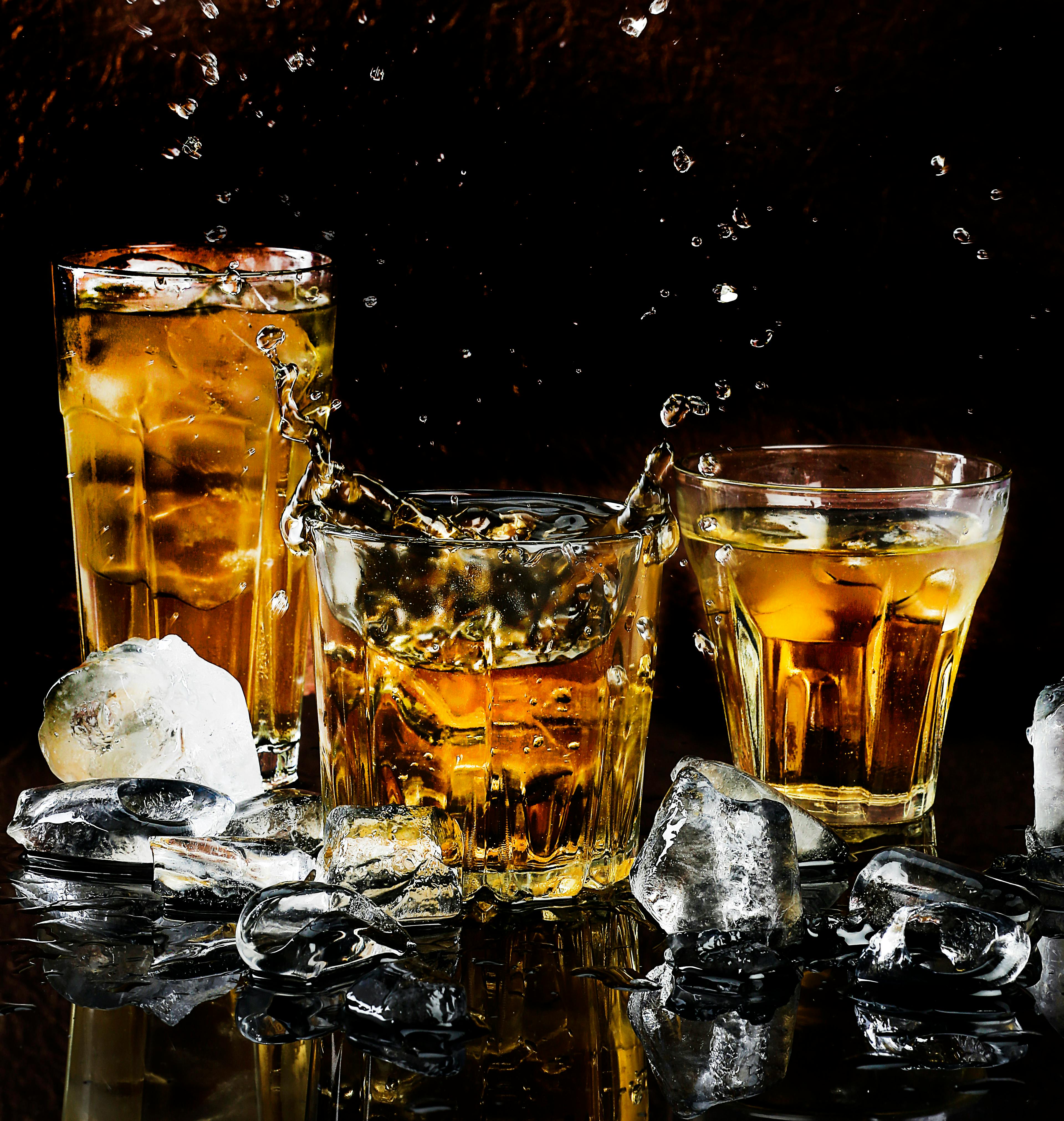The single malt is most traditionally served on the rocks so you can enjoy the flavours and aromas that ooze out of the liquor when it is swirled in a classic rocks glass.