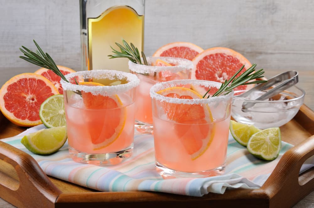 Pink Paloma Recipe (Grapefruit Cocktail) - Legally Healthy Blonde