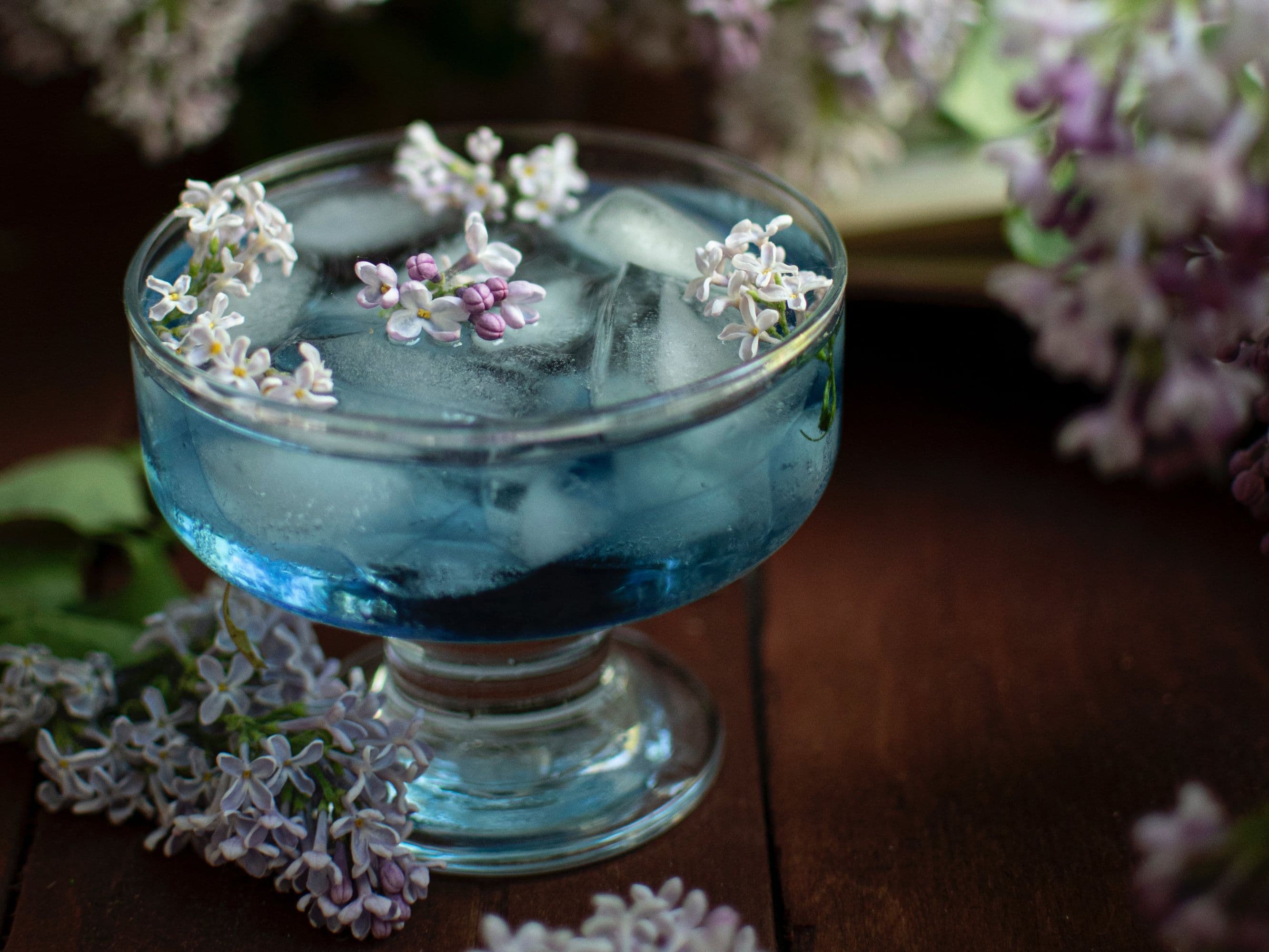 These Are The 7 Best Floral Vodka Cocktails To Try 