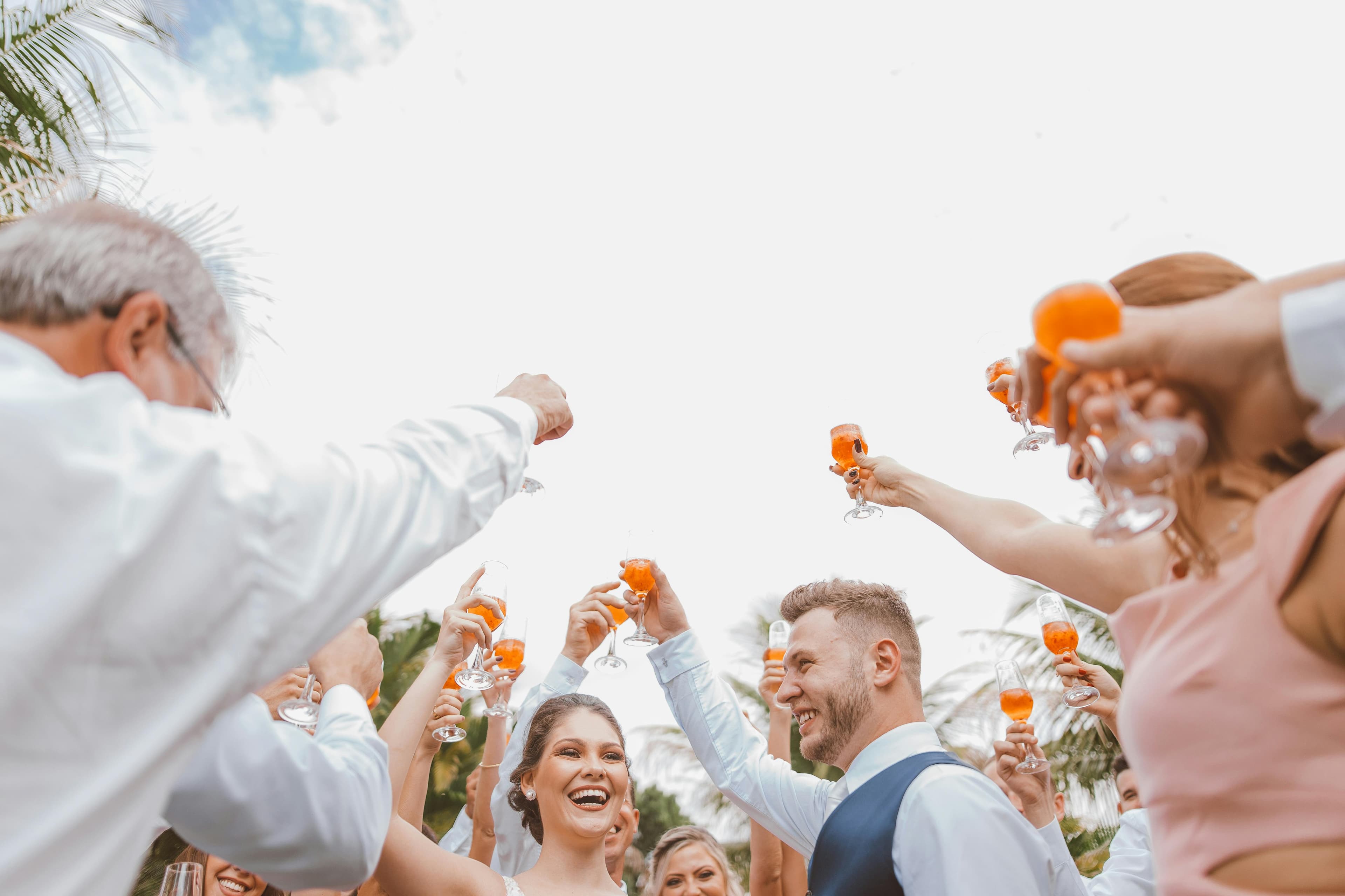 Try These Five Wedding Season Interactive Cocktail Hour Games 