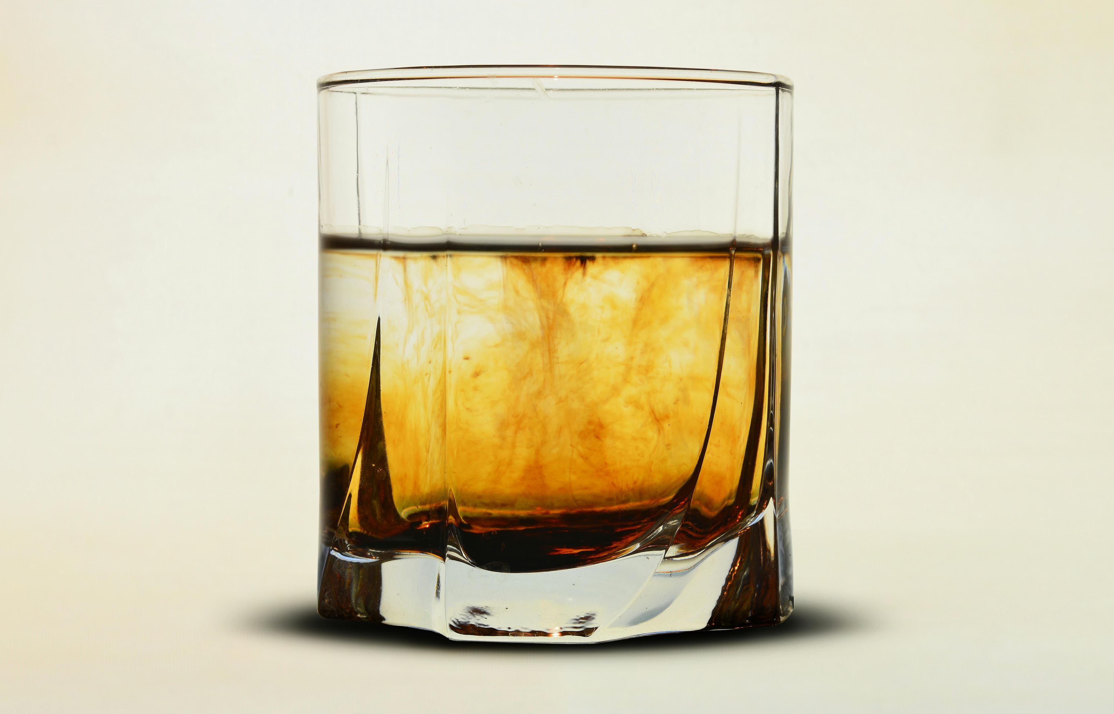 Like Water For Liquor: The Science Of Dilution In Drinks &amp;amp; How To Get It Right 