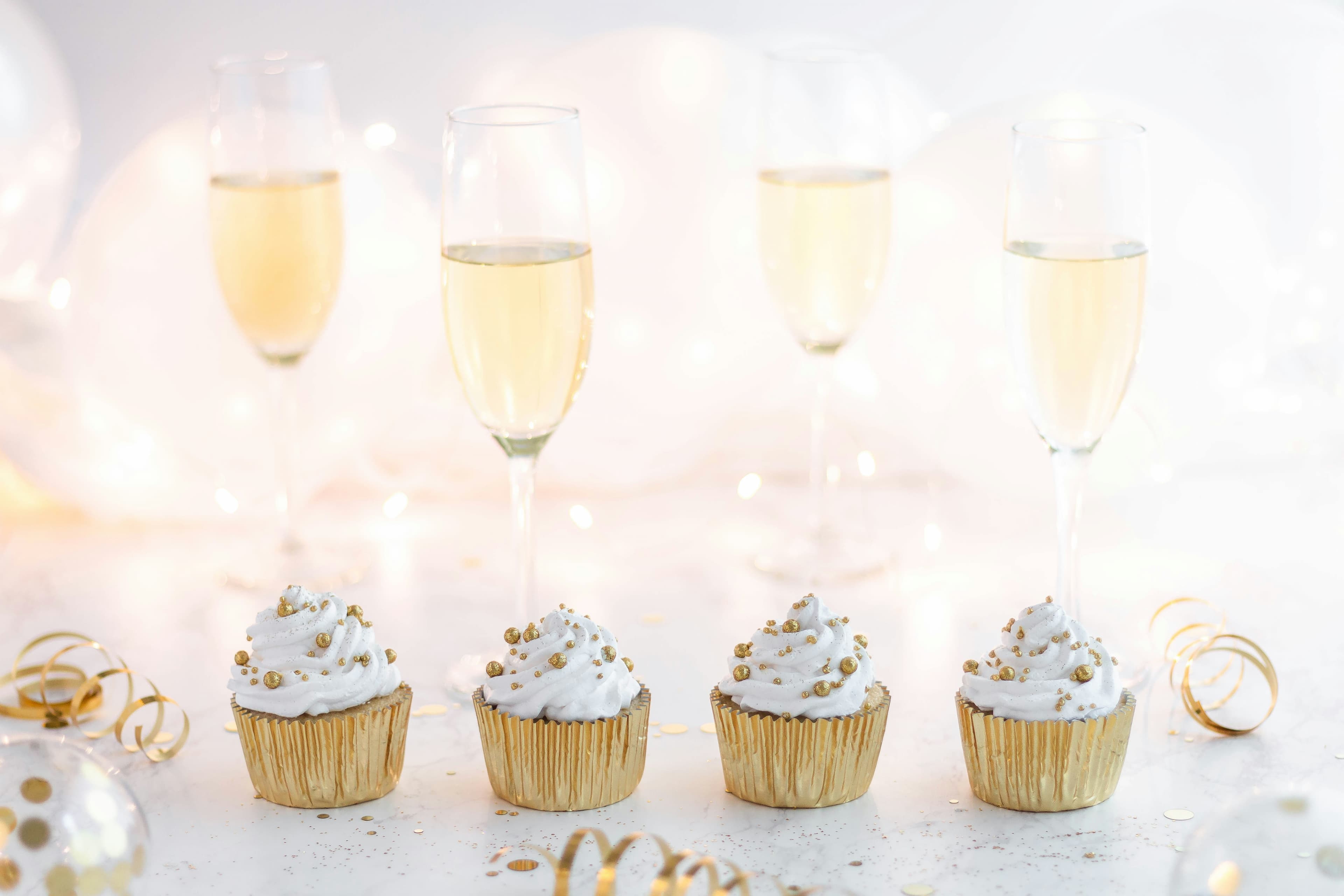 4 Champagne Cupcakes That Serve As Bubbly Treats for Sweet Celebrations 