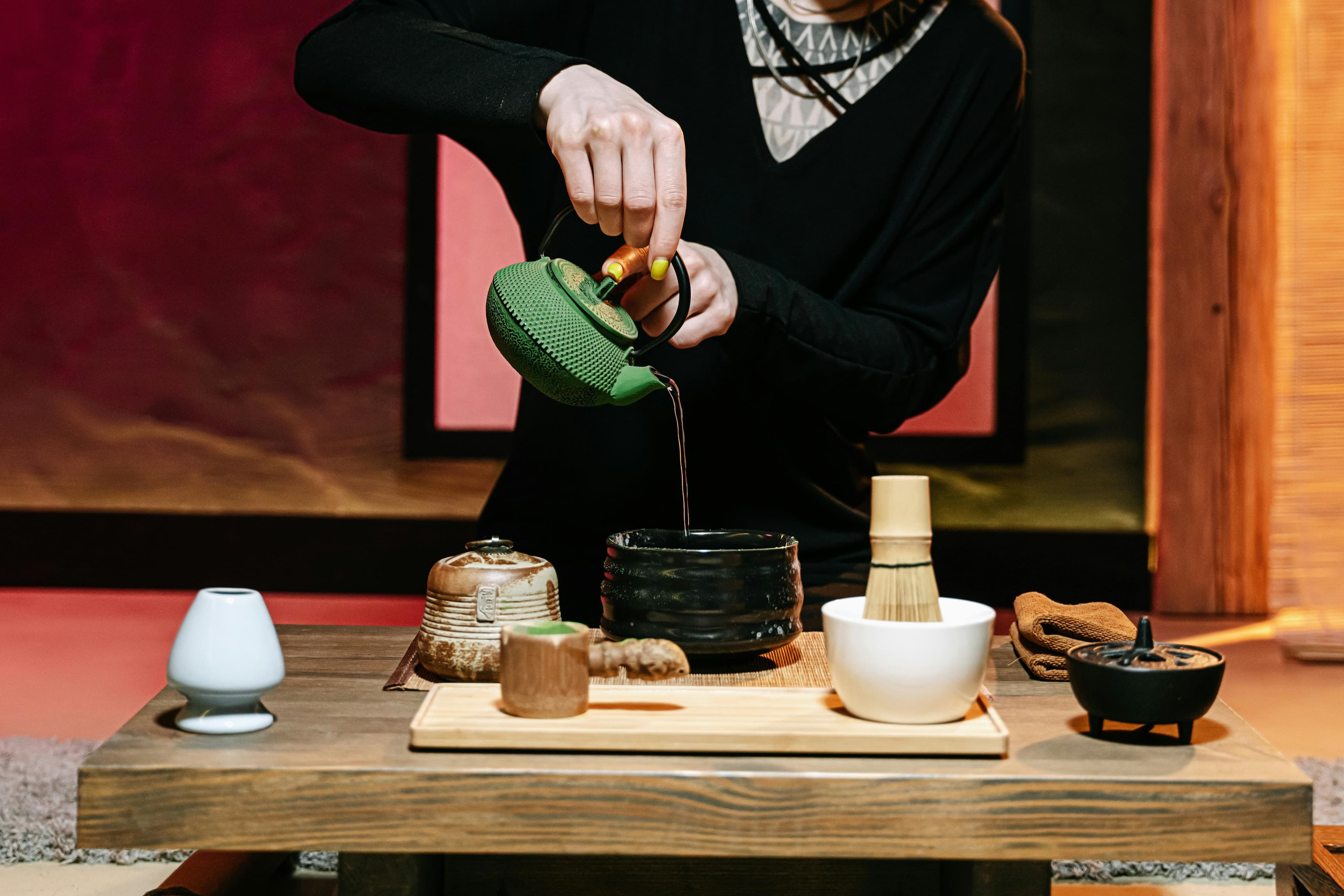  Japanese Tea Ceremony with a Twist: Sake and Matcha Set 