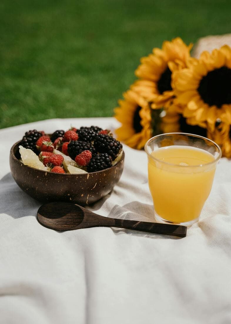 Bartender’s Garden: Step-By-Step Guide To Growing Fresh Berries For Your Cocktails 