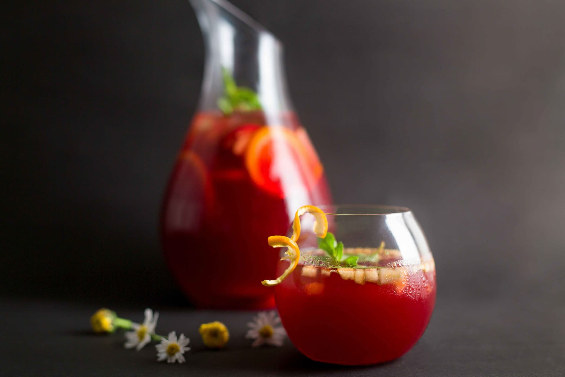Hosting A Sangria Party? Try These 5 Lip-Smacking Food Pairings