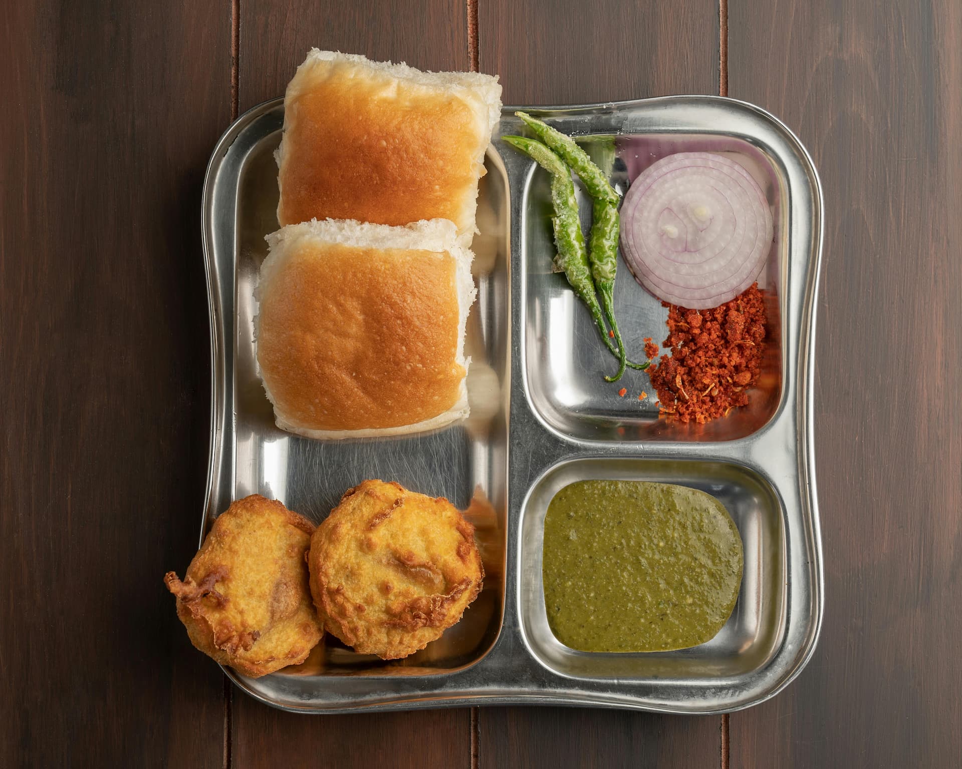 5 Indian Snacks And Monsoon Cocktail Pairings You Will Thank Us For