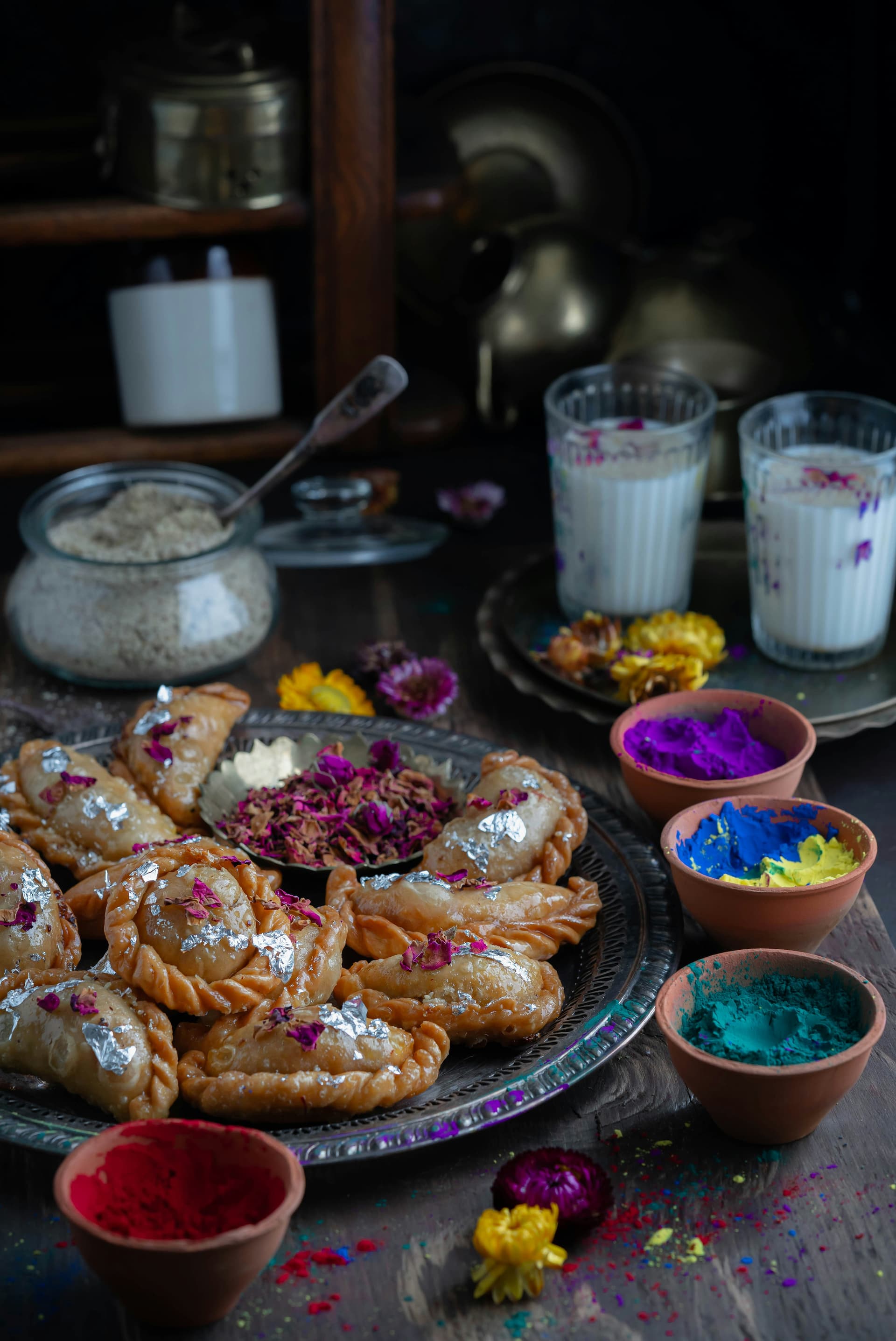 Six Finger Foods To Pair With Your Glass Of Thandai