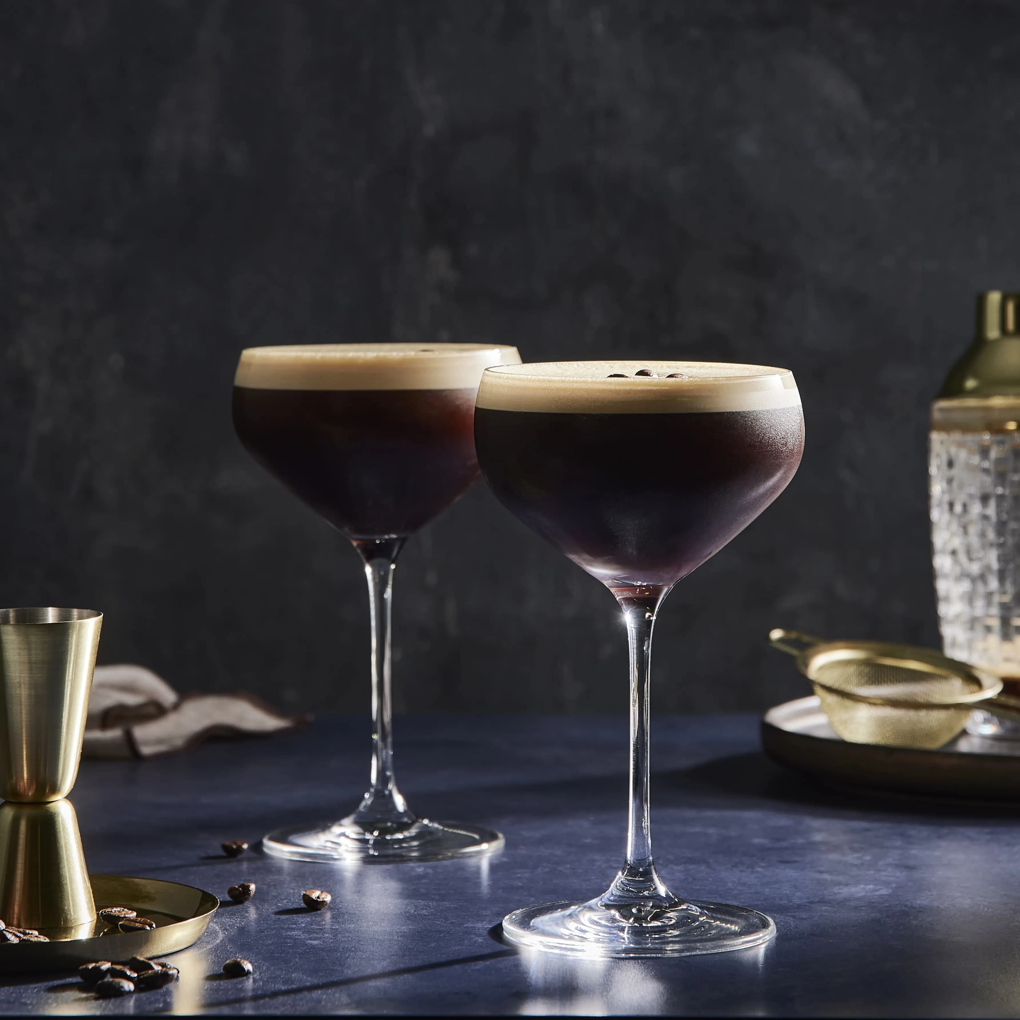 3 Cocktails You Can Pair With An Elegant Evening