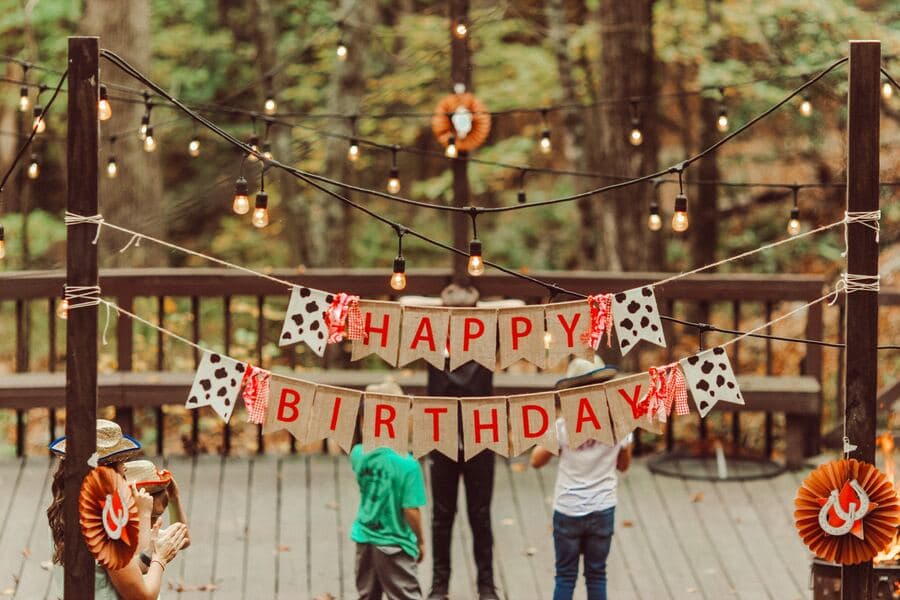 Throw A Fantastic Birthday Party Cover 