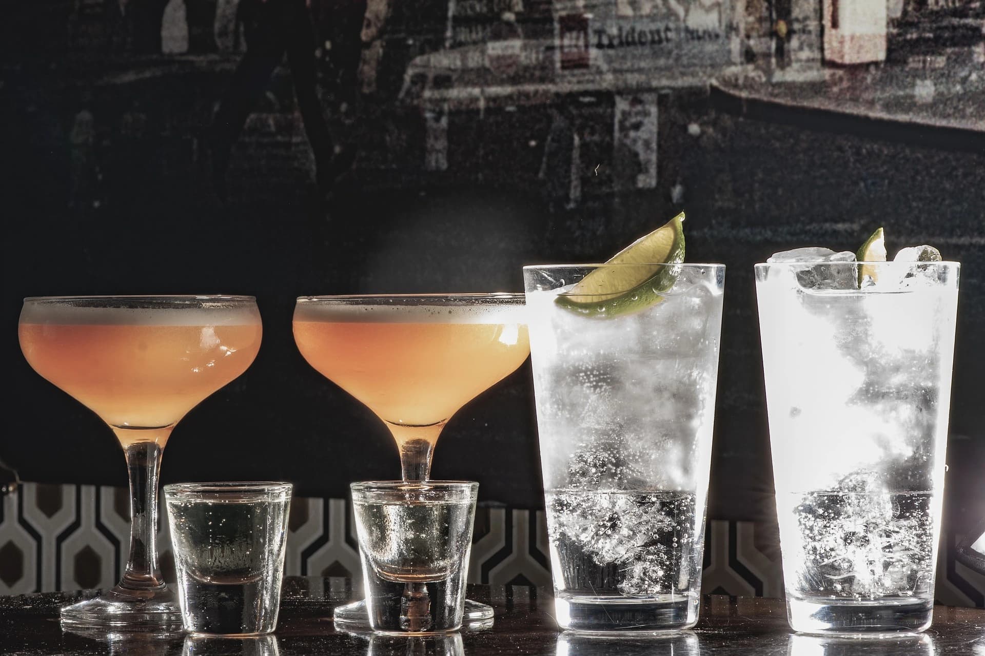 gin big batch cocktails featured 