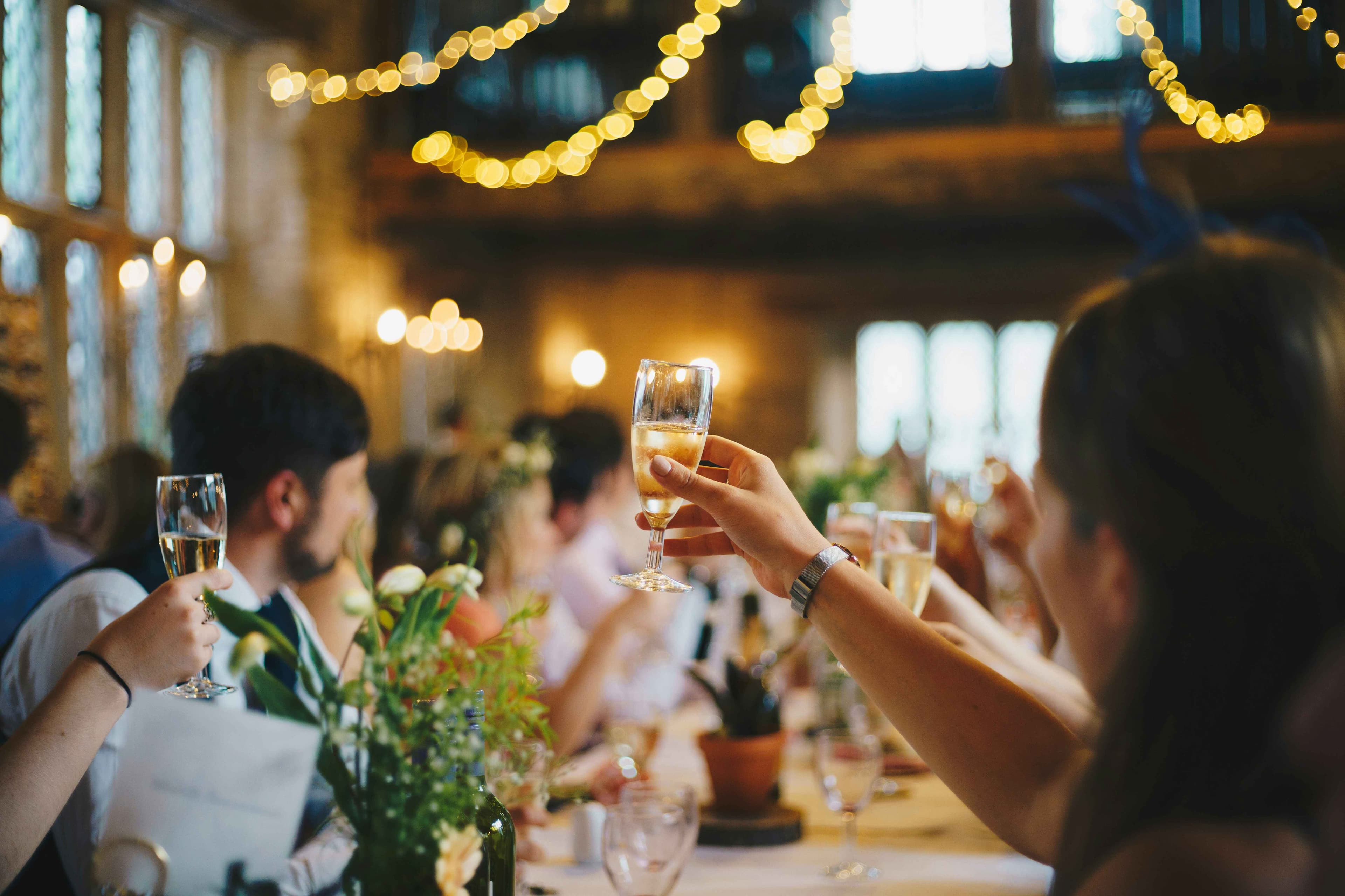 Six Tips To Craft The Perfect Wedding Cocktail Menu 