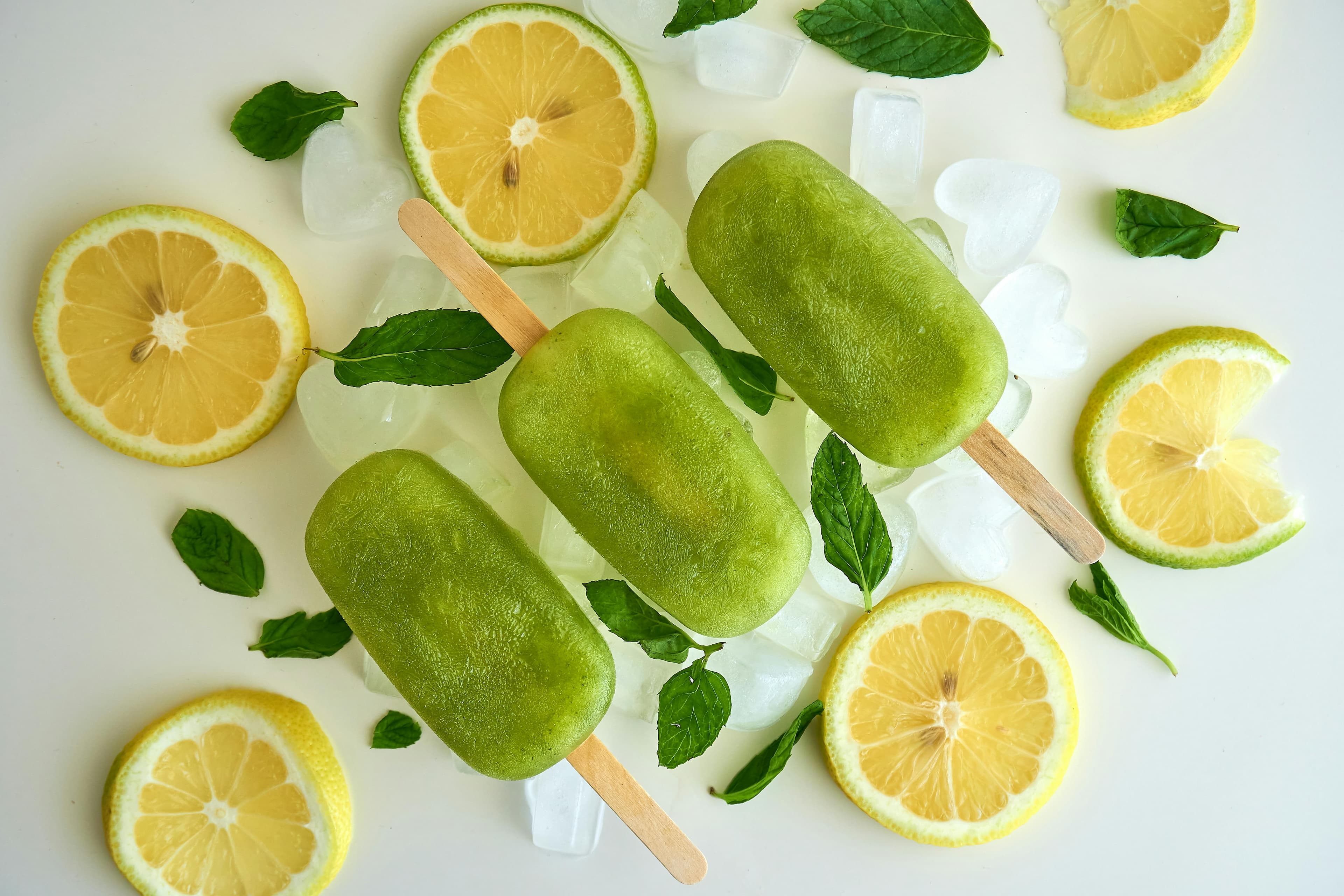 boozy popsicles for summer