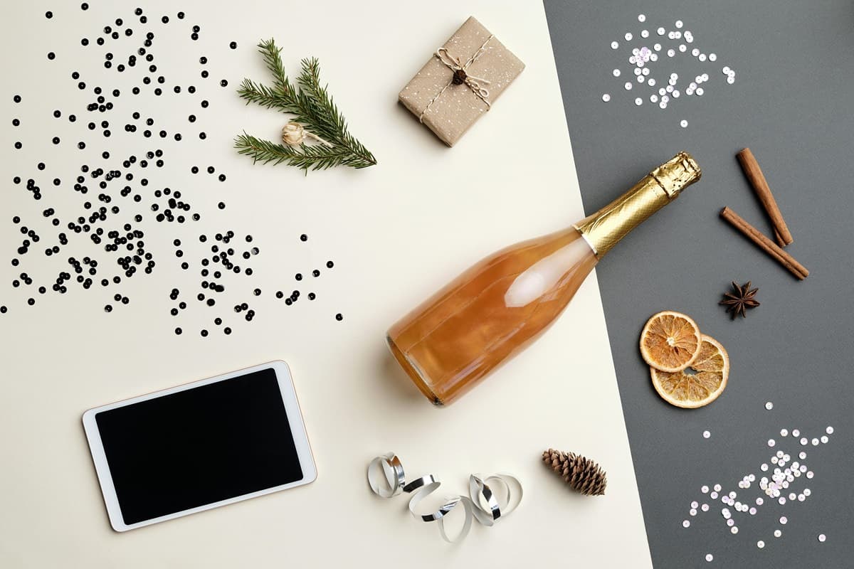 Gifting Alcohol Miniatures? Personalise Bottles With These 5 Simple Tips