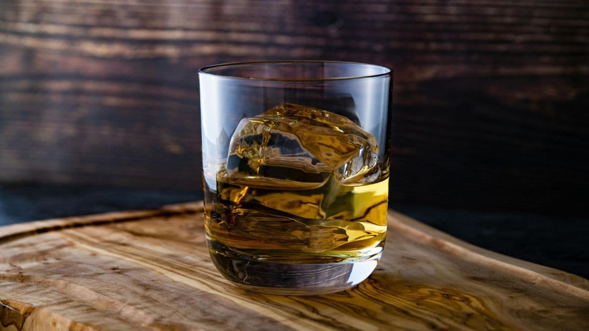 Small Batch, Big Flavours, Craft Cocktails
