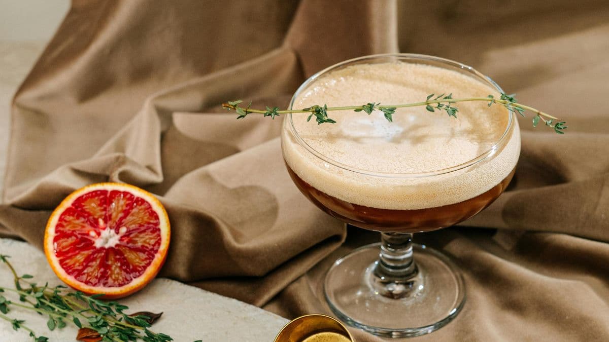 Tall And Short Serving Glasses