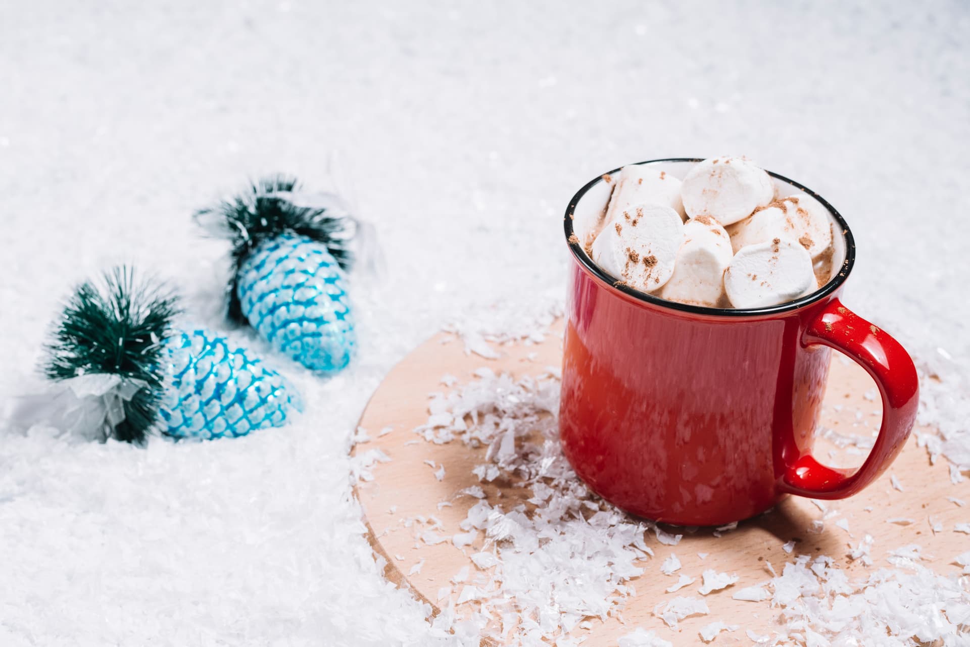 8 Hot And Cold Options For Chilly Evenings