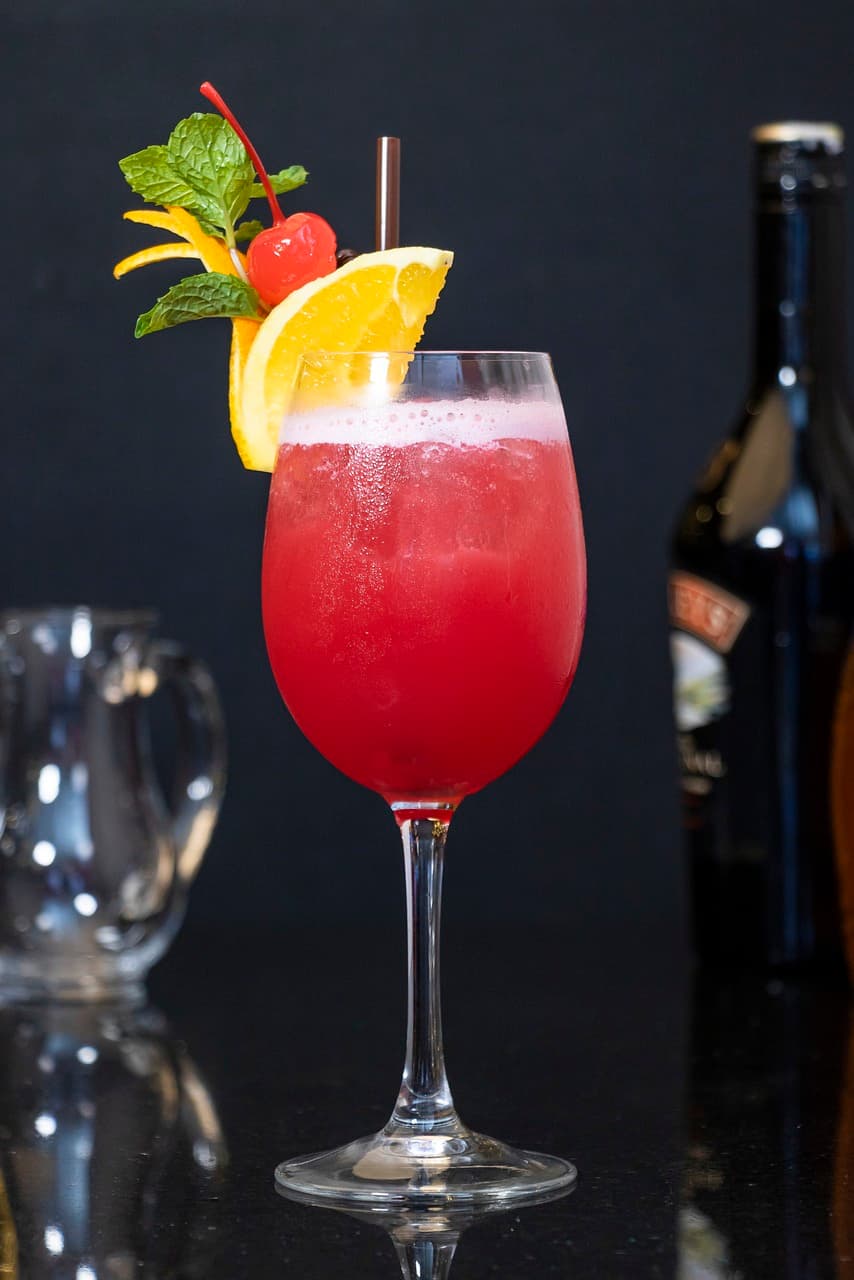 vampire negroni cocktail