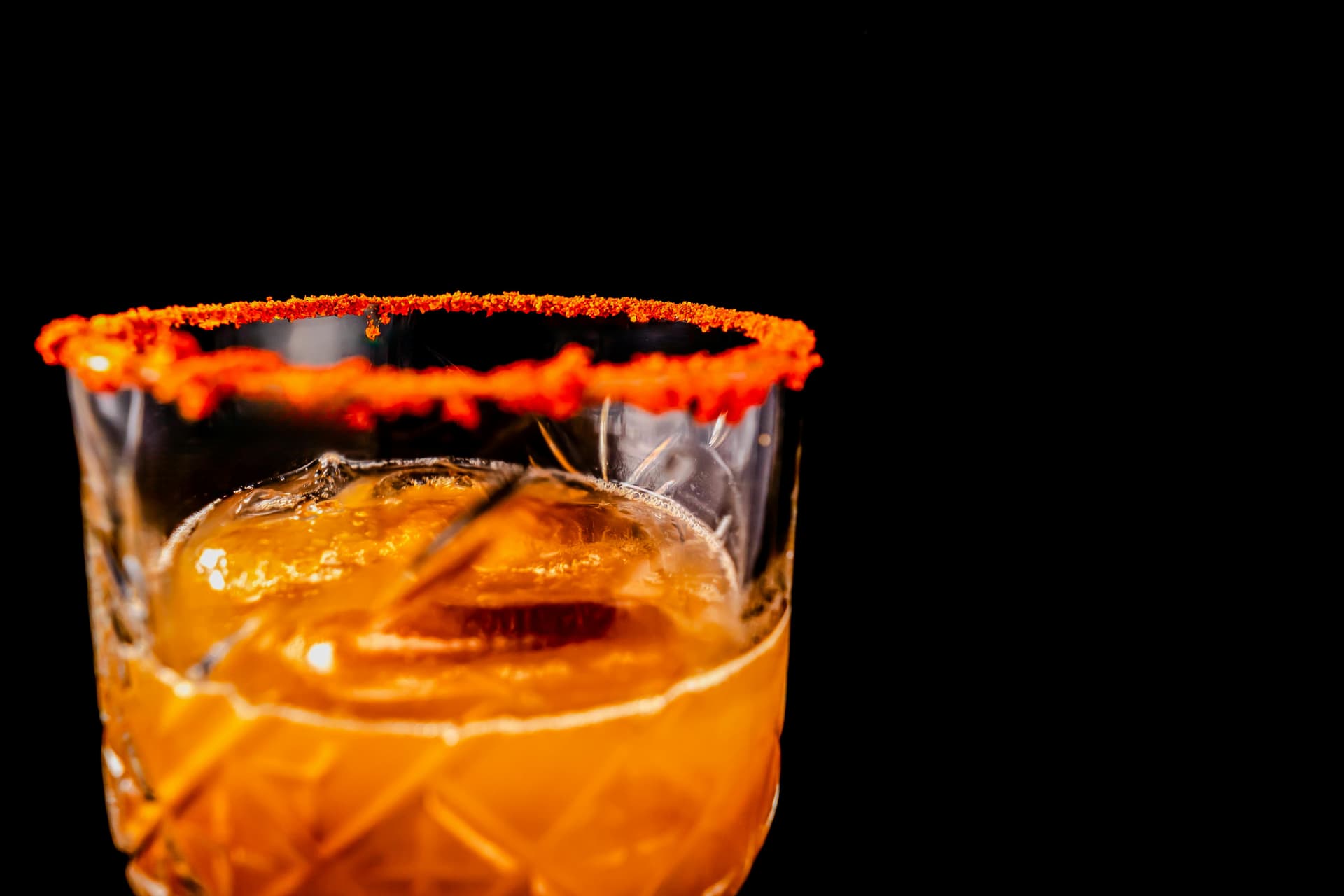 5 Coconut Feni Cocktails That Celebrate Goa’s Local Spirit with a Tropical Twist